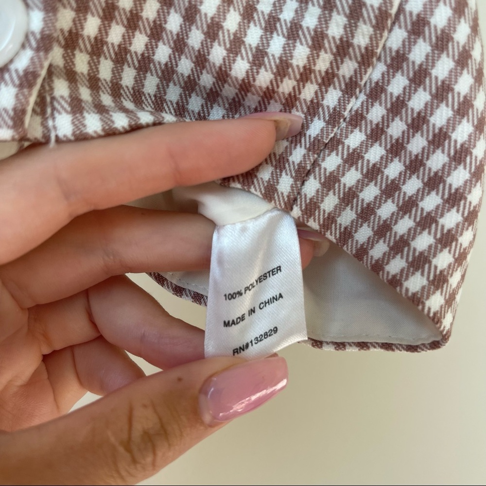 Superdown Checkered Button Crop Top - image 7